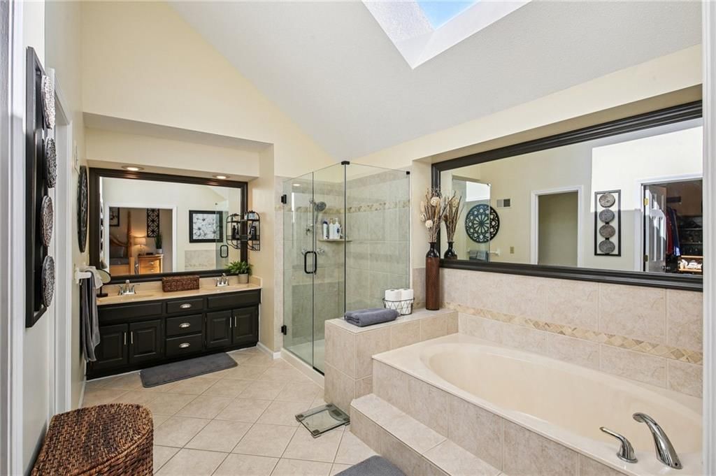 4014 NE Woodridge Drive — photo 25