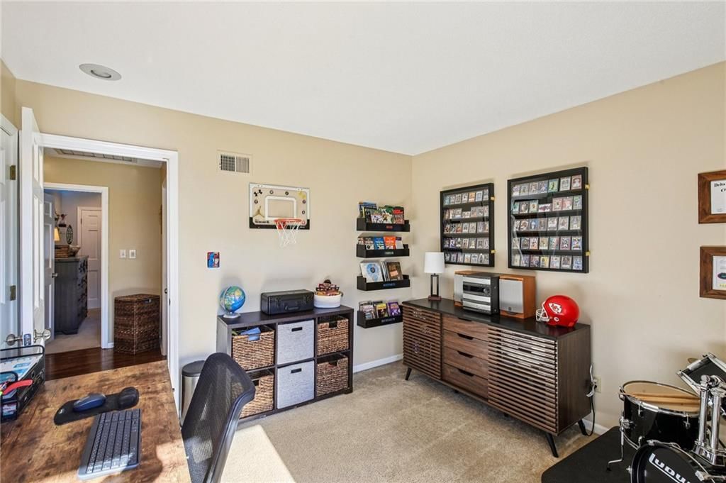 4014 NE Woodridge Drive — photo 27