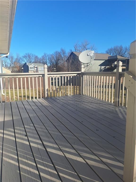 2 W Red Bud Lane — photo 20