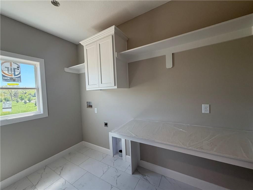 13895 NW 70th Street — photo 24