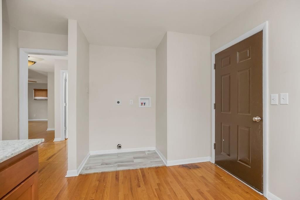 419 NW North Shore Drive — photo 10