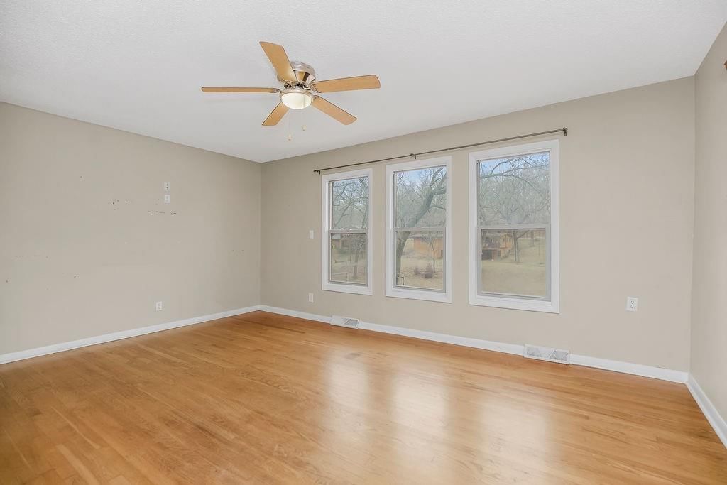 419 NW North Shore Drive — photo 13