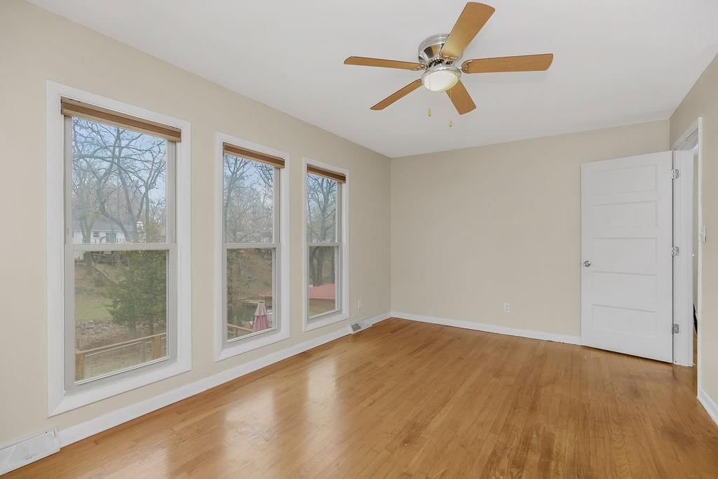 419 NW North Shore Drive — photo 20