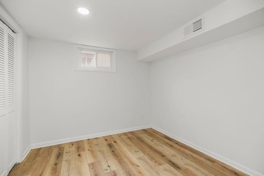 419 NW North Shore Drive — photo 23