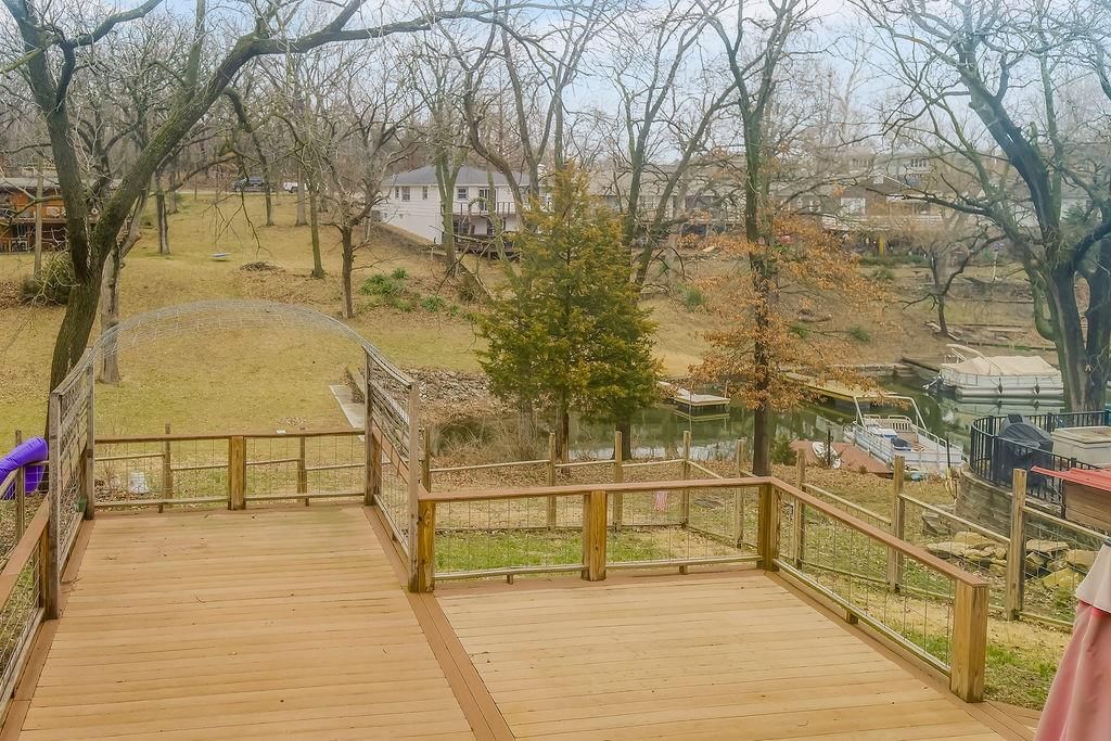 419 NW North Shore Drive — photo 26