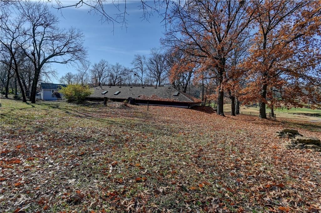 8044 Rock Creek Drive — photo 11
