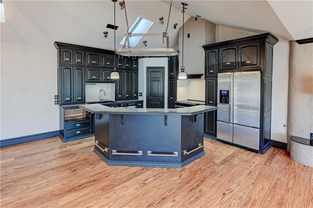8044 Rock Creek Drive — photo 15