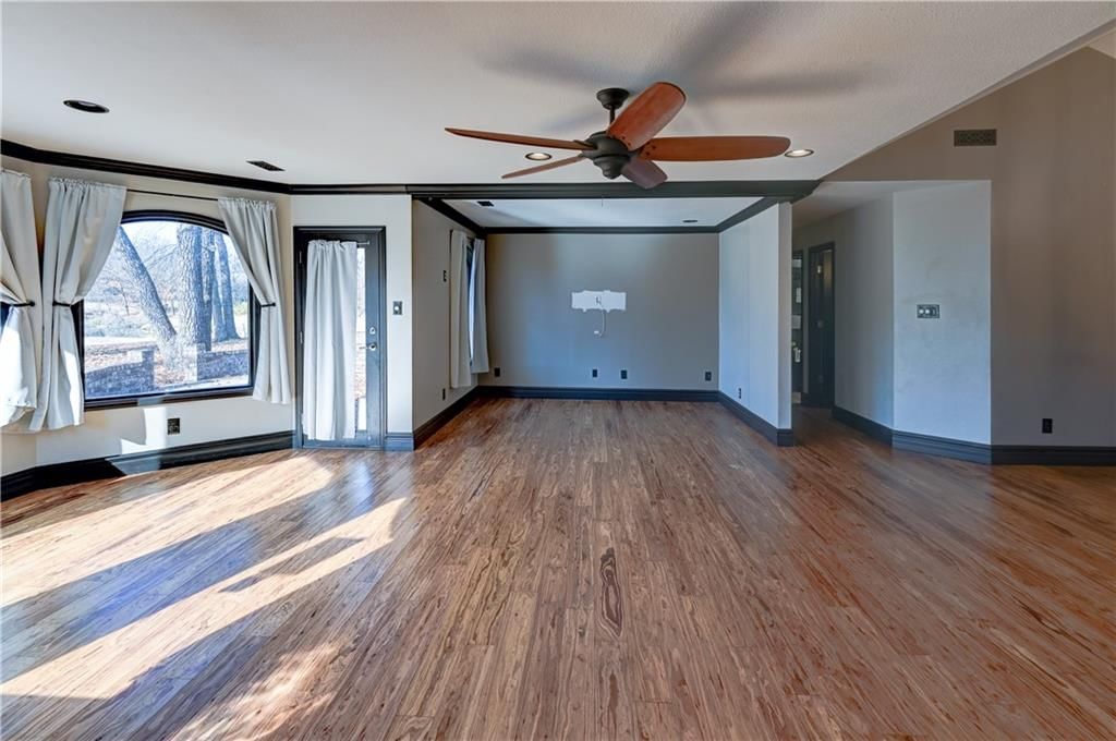 8044 Rock Creek Drive — photo 24