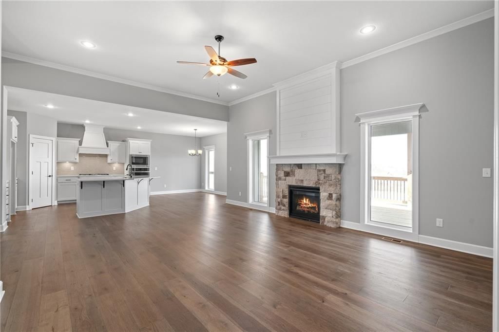 10205 N Winchester Avenue — photo 10