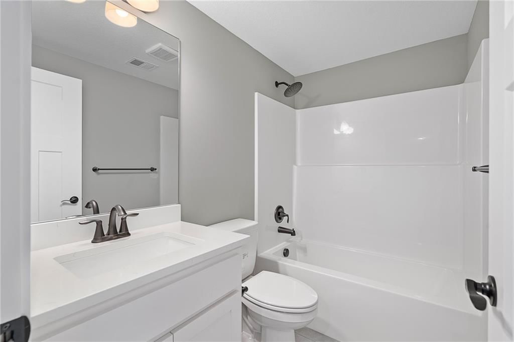 10205 N Winchester Avenue — photo 39