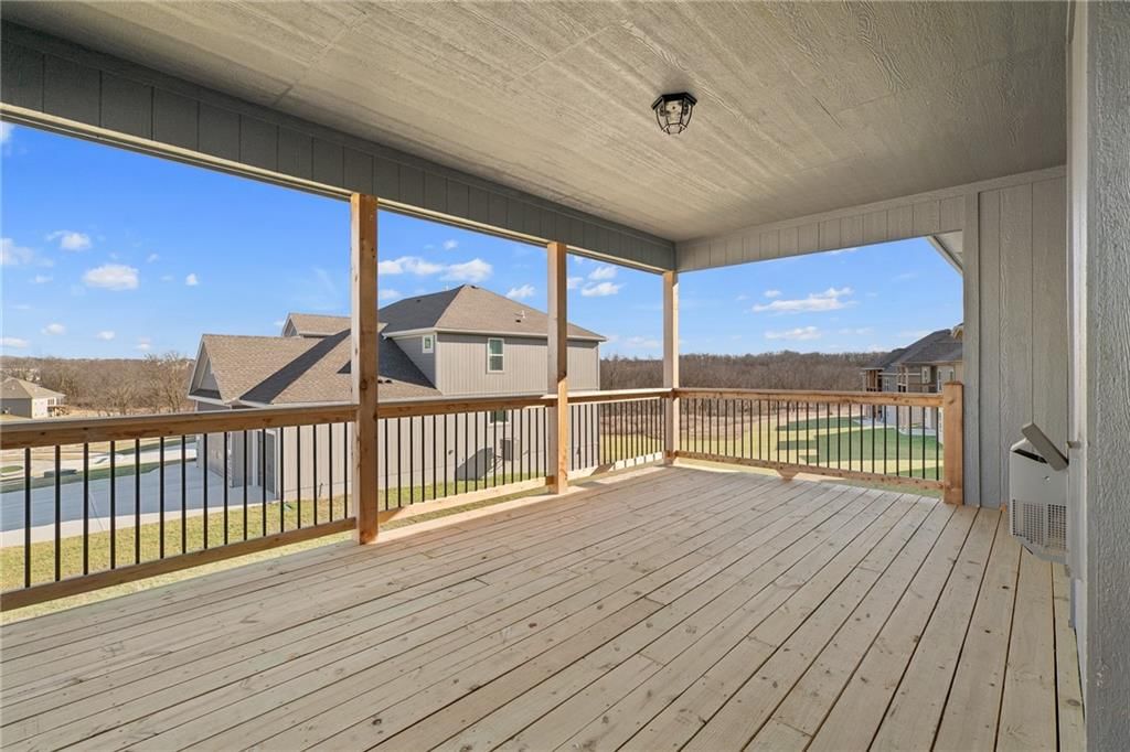10205 N Winchester Avenue — photo 42