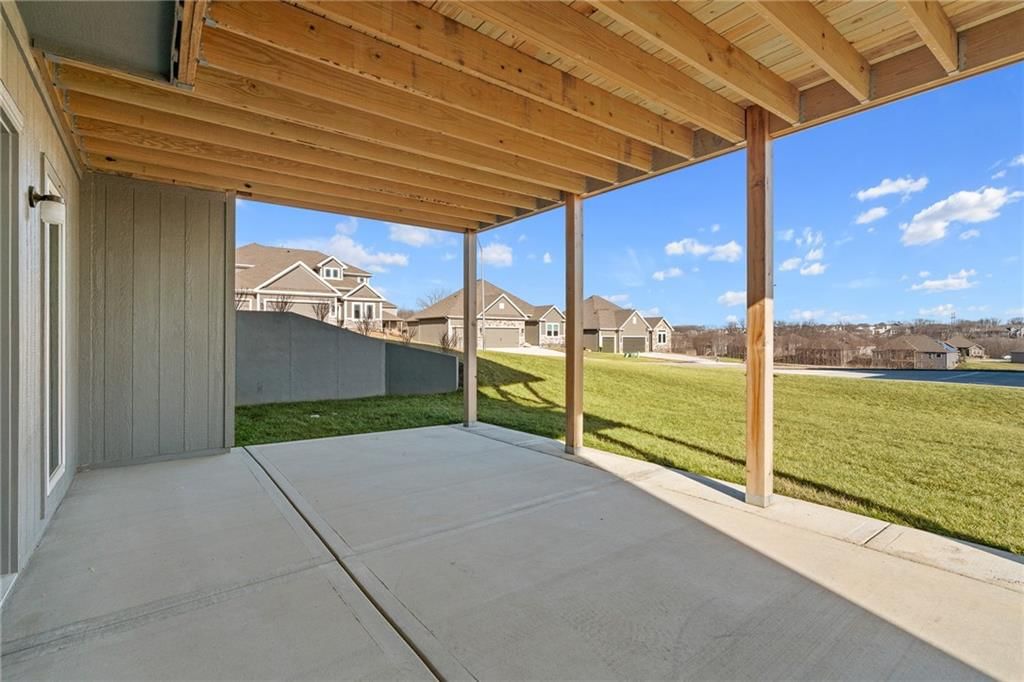 10205 N Winchester Avenue — photo 44
