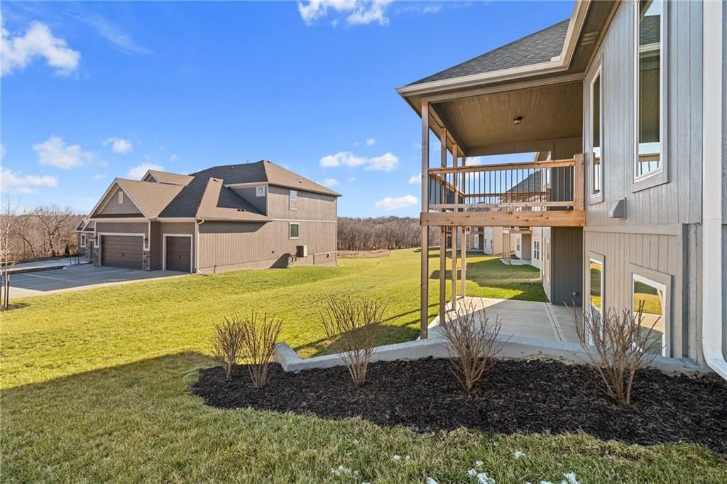 10205 N Winchester Avenue — photo 46