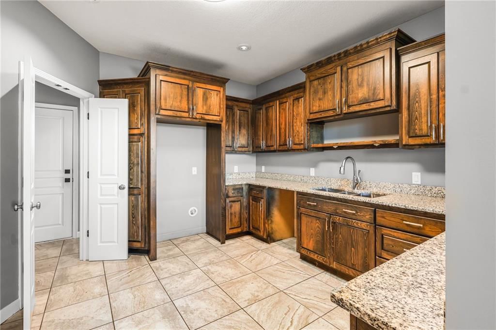 37655 Osawatomie Road — photo 11