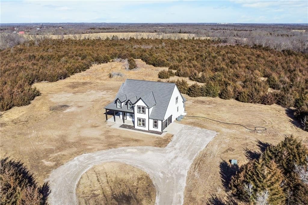 37655 Osawatomie Road — photo 33