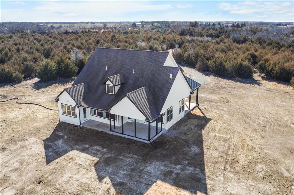 37655 Osawatomie Road — photo 37