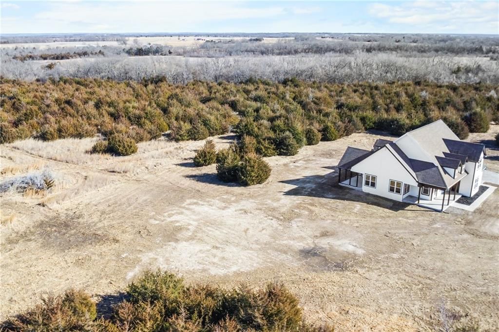 37655 Osawatomie Road — photo 38