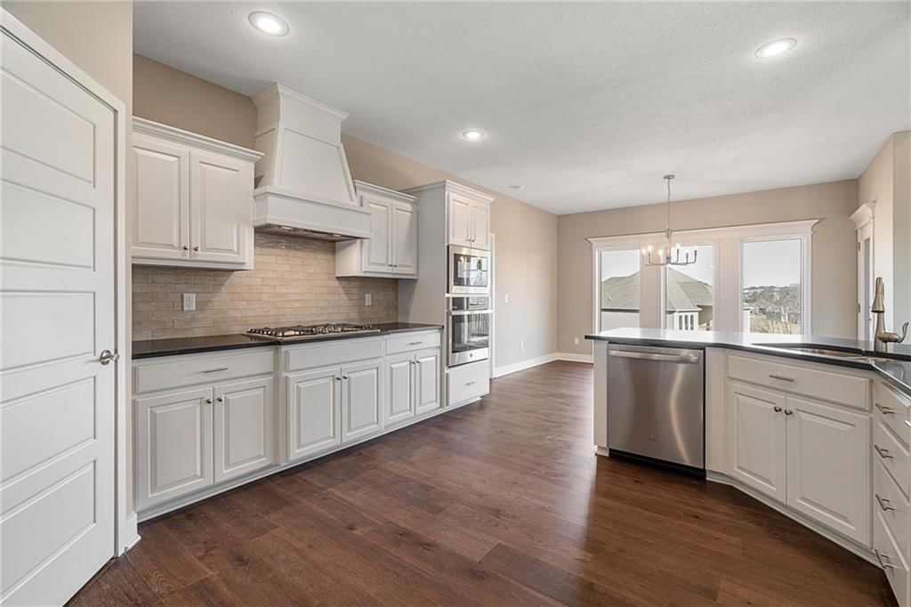 10139 N Winchester Avenue — photo 20