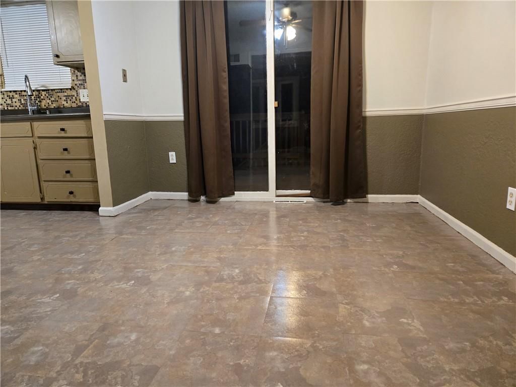 400 SE 21st Street — photo 9