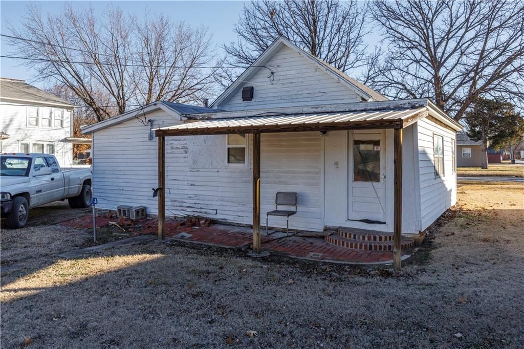 623 N 6th Street — photo 15