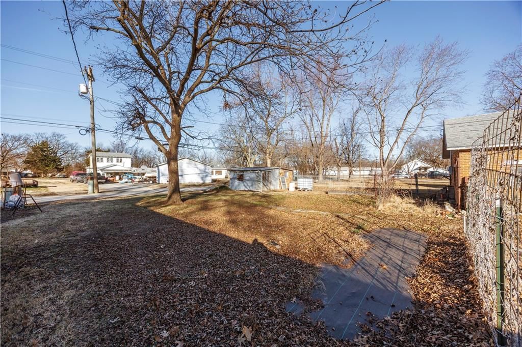 623 N 6th Street — photo 16