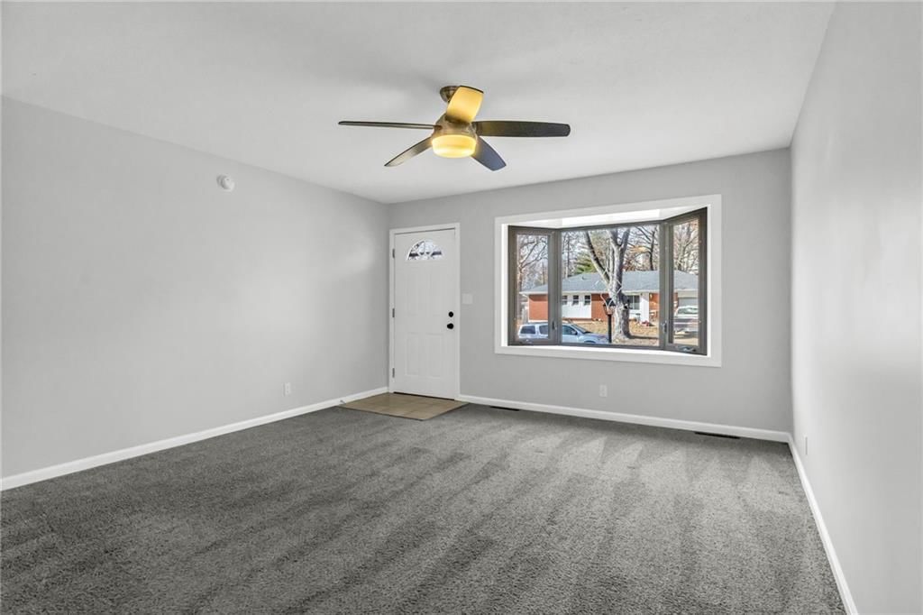 3021 S Venus Street — photo 5