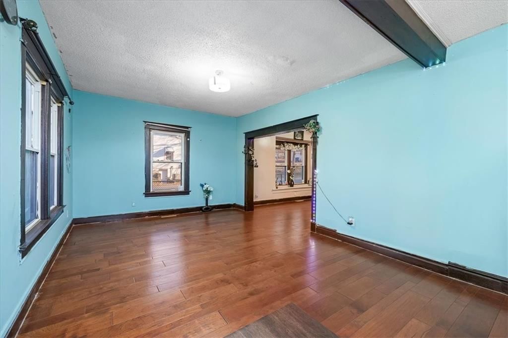 1701 W Walnut Street — photo 6