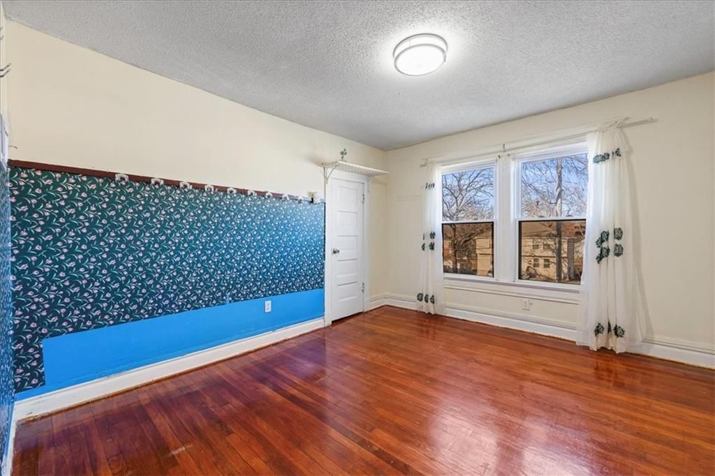 1701 W Walnut Street — photo 14