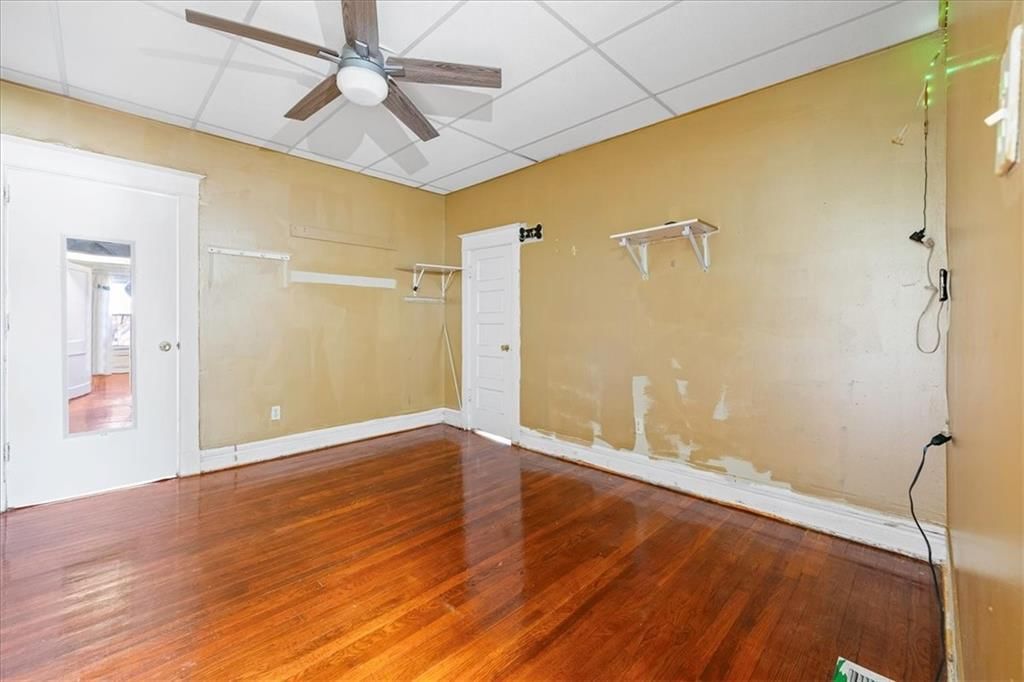 1701 W Walnut Street — photo 21