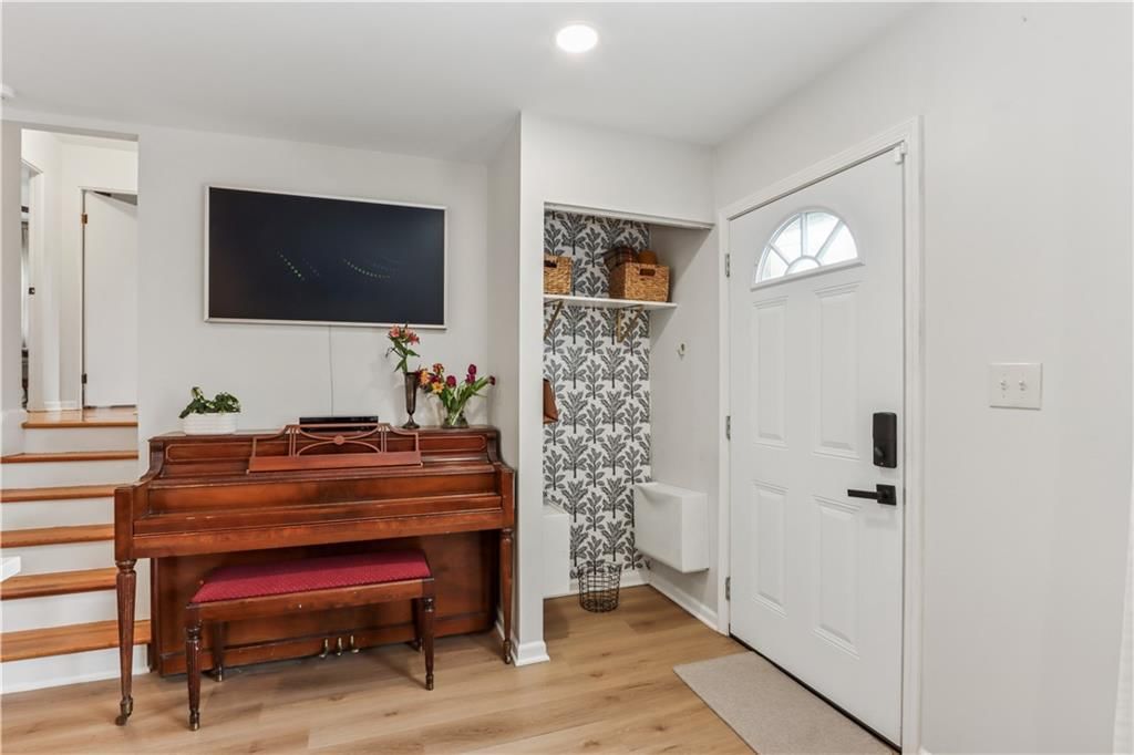 9231 W 100th Street — photo 4