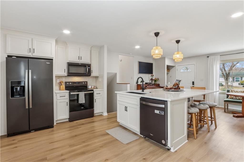 9231 W 100th Street — photo 6