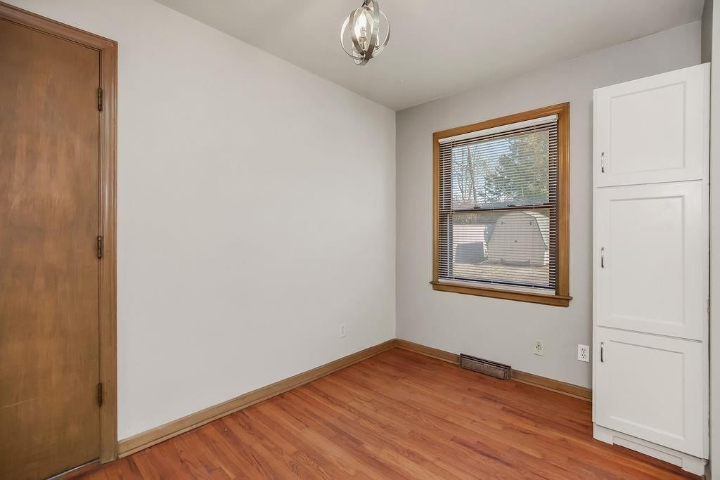 5545 N Woodland Avenue — photo 18