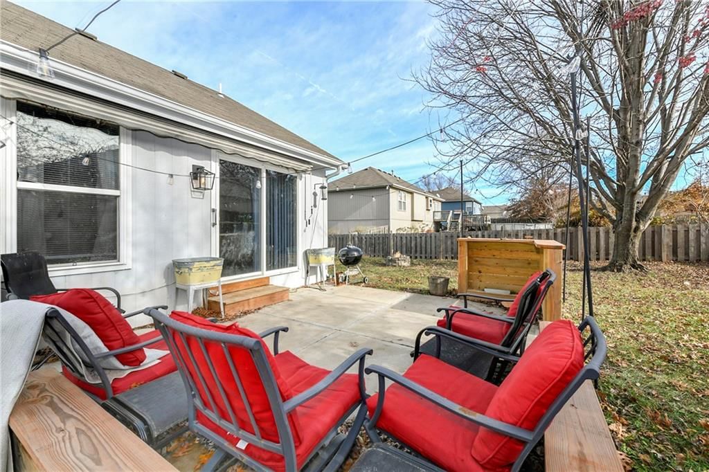 15609 Pebble Drive — photo 33