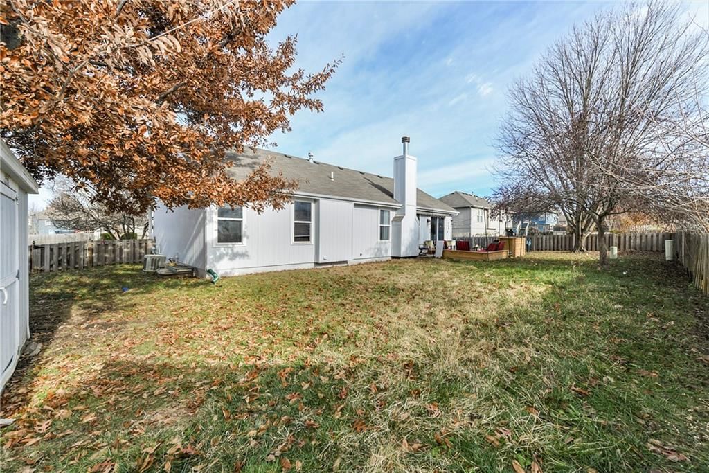 15609 Pebble Drive — photo 35