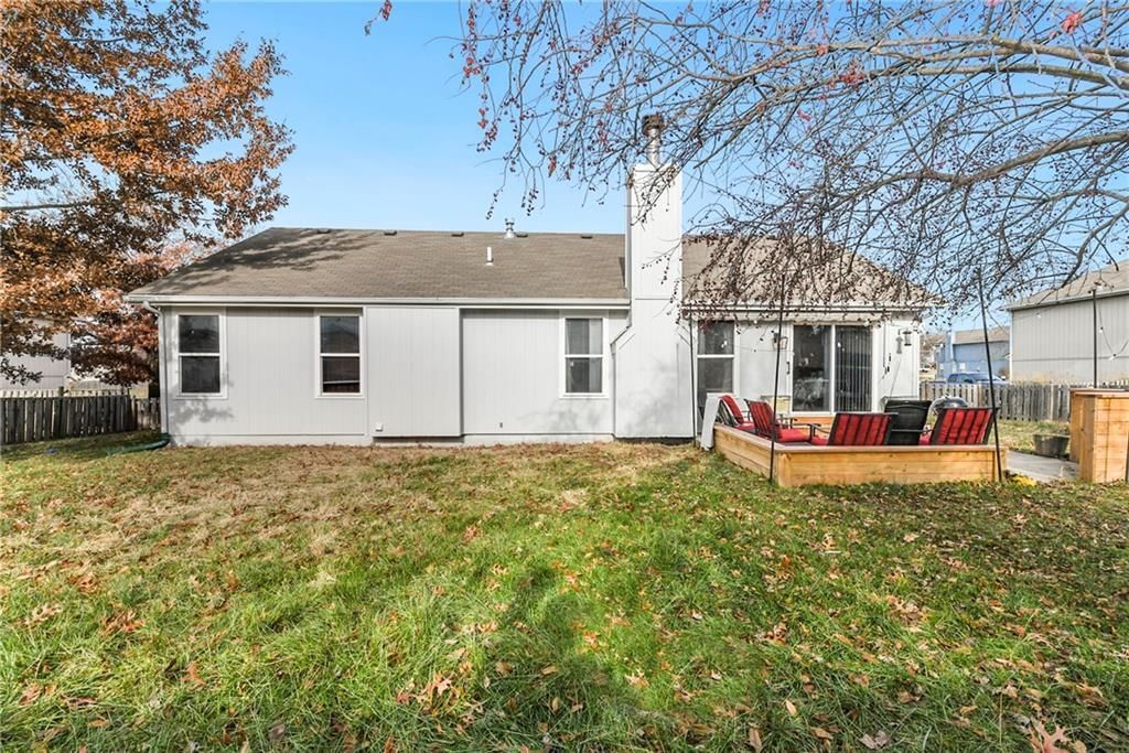 15609 Pebble Drive — photo 36