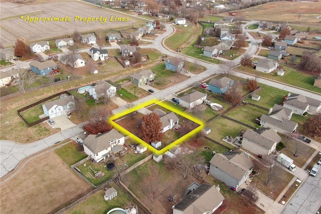 15609 Pebble Drive — photo 37