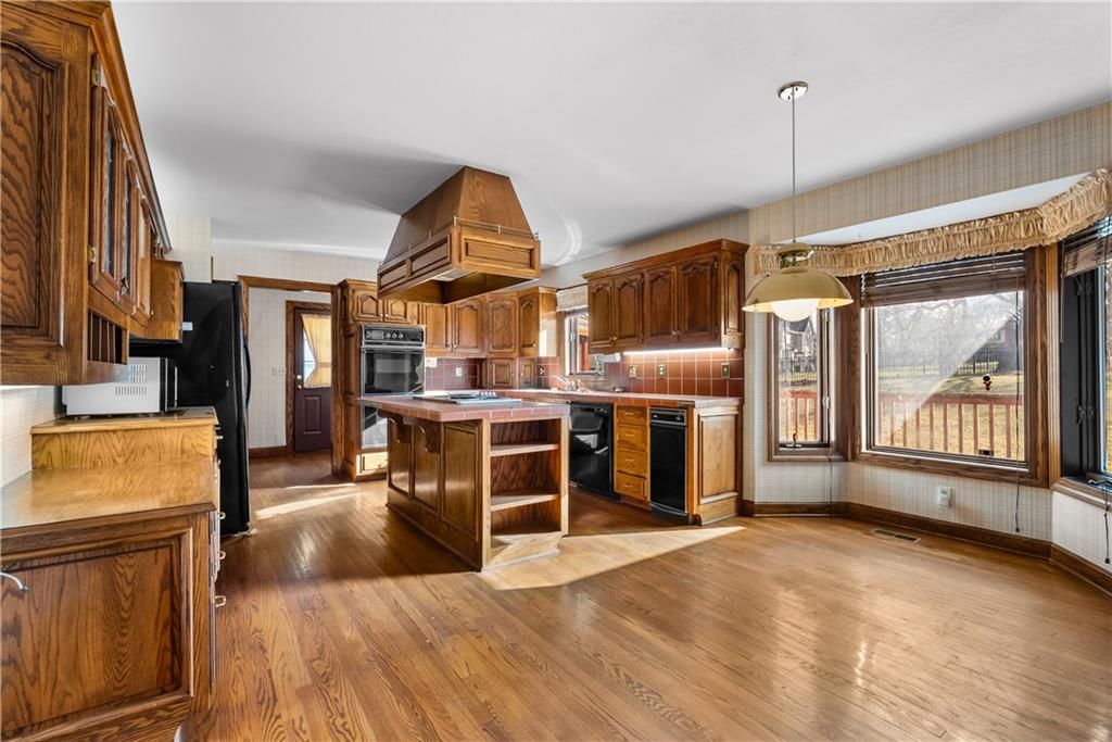 2309 W 127th Street — photo 19