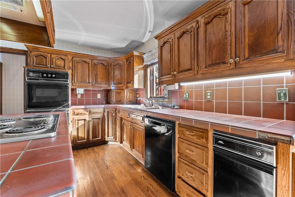 2309 W 127th Street — photo 21