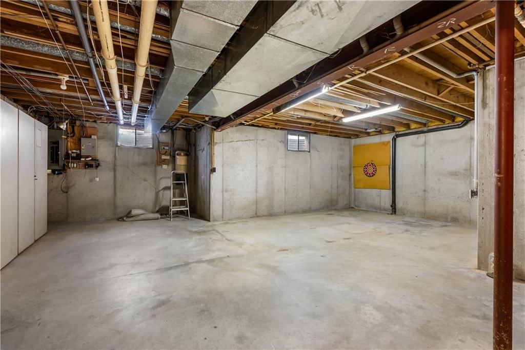2309 W 127th Street — photo 39