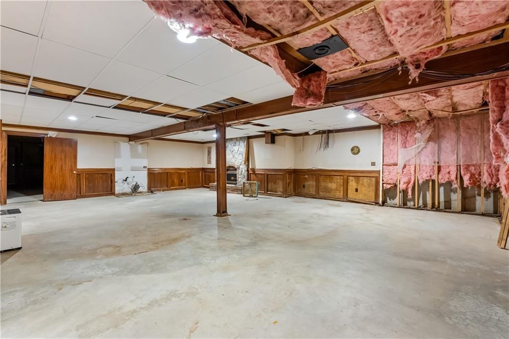 2309 W 127th Street — photo 42