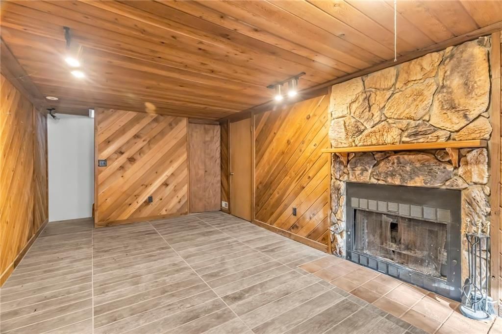 6215 N Garfield Street — photo 20