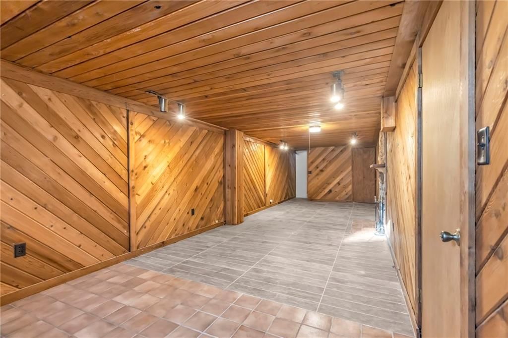 6215 N Garfield Street — photo 22