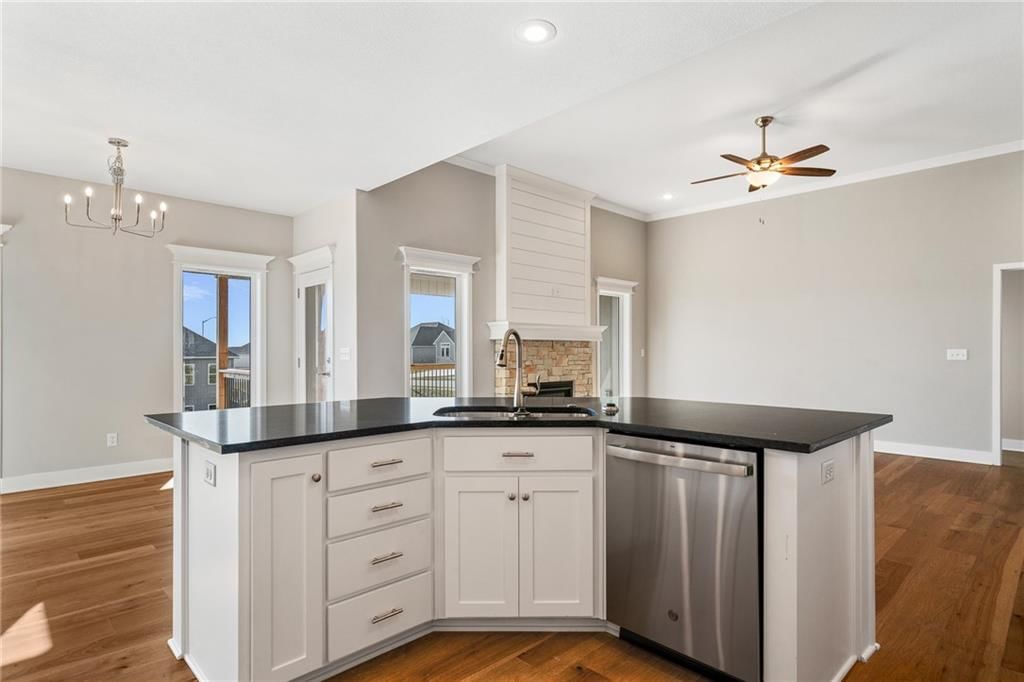 7001 NE 103rd Street — photo 11