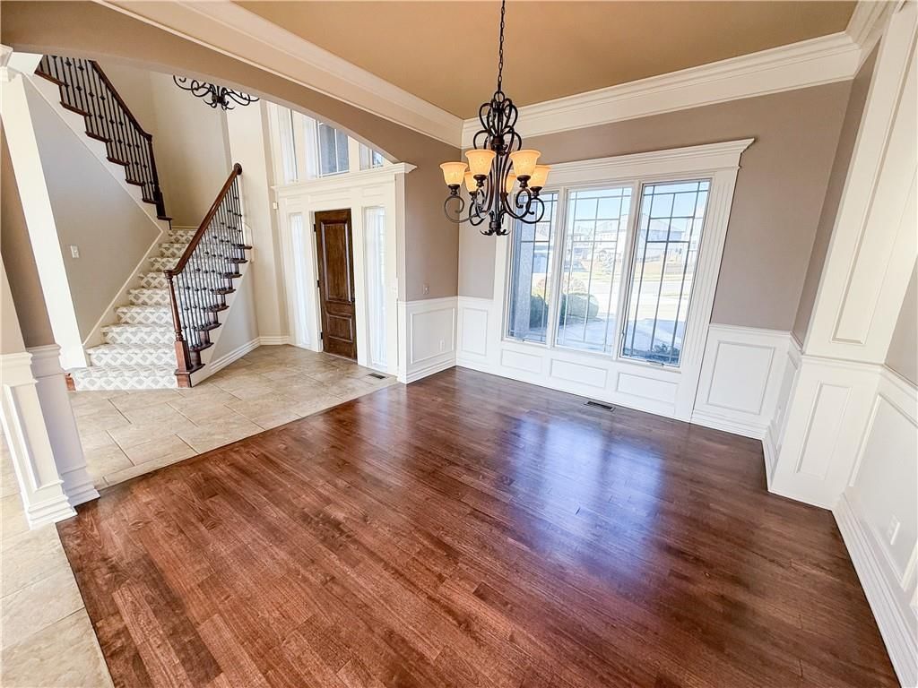 1427 Young Circle — photo 11