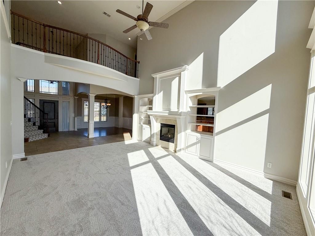 1427 Young Circle — photo 12
