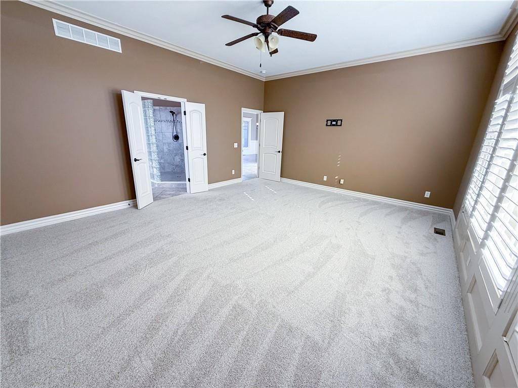 1427 Young Circle — photo 27