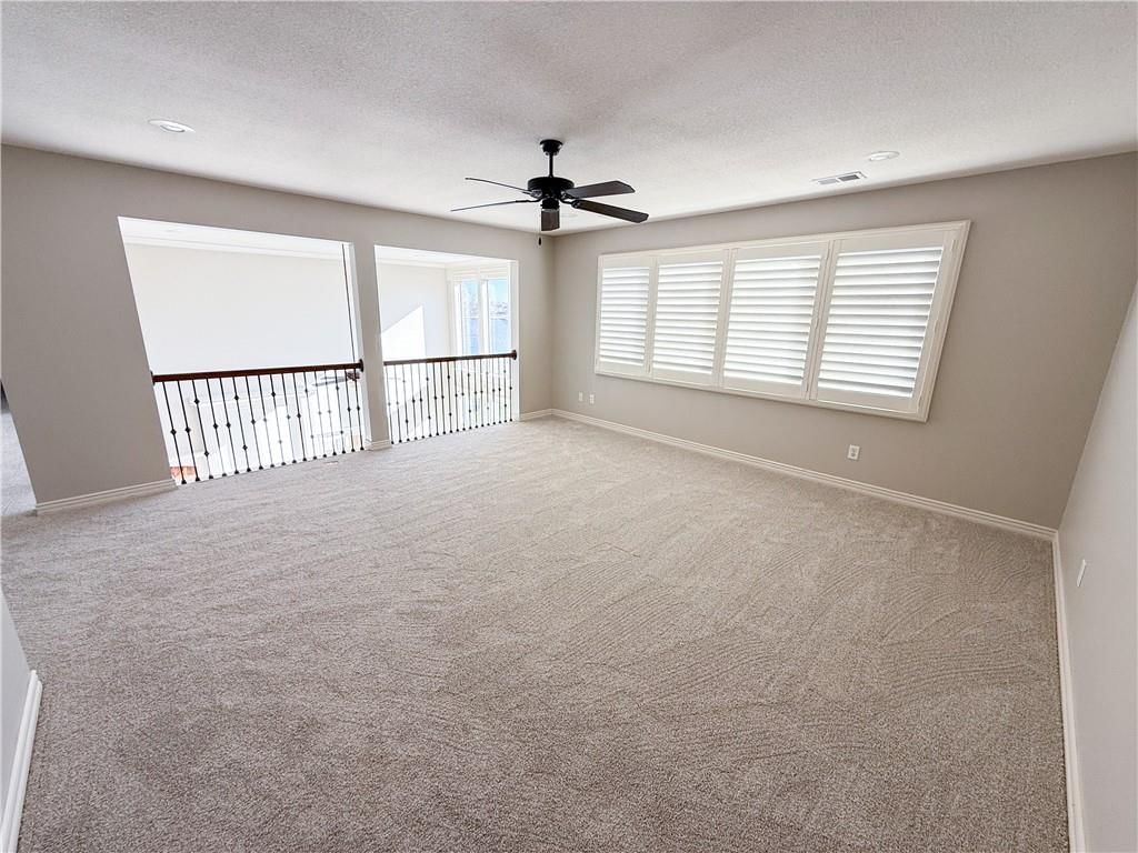 1427 Young Circle — photo 40