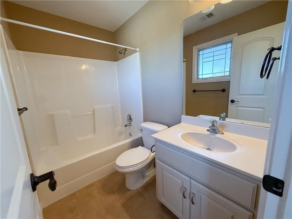 1427 Young Circle — photo 42