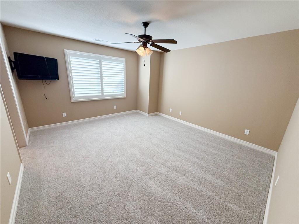 1427 Young Circle — photo 48