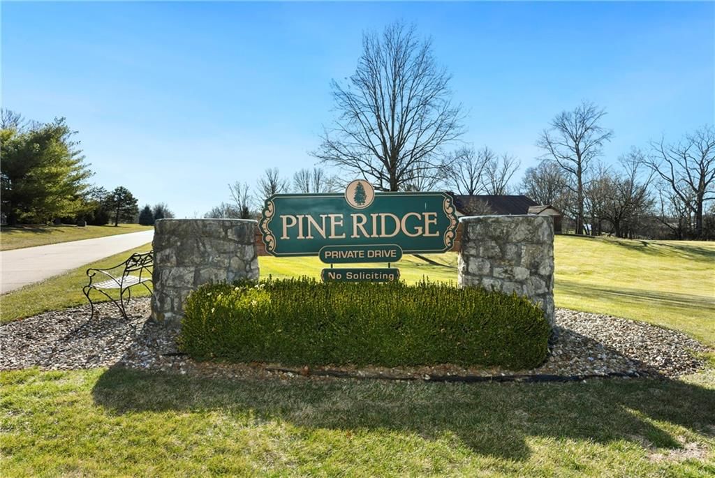 1800 Pine Ridge Drive — photo 6